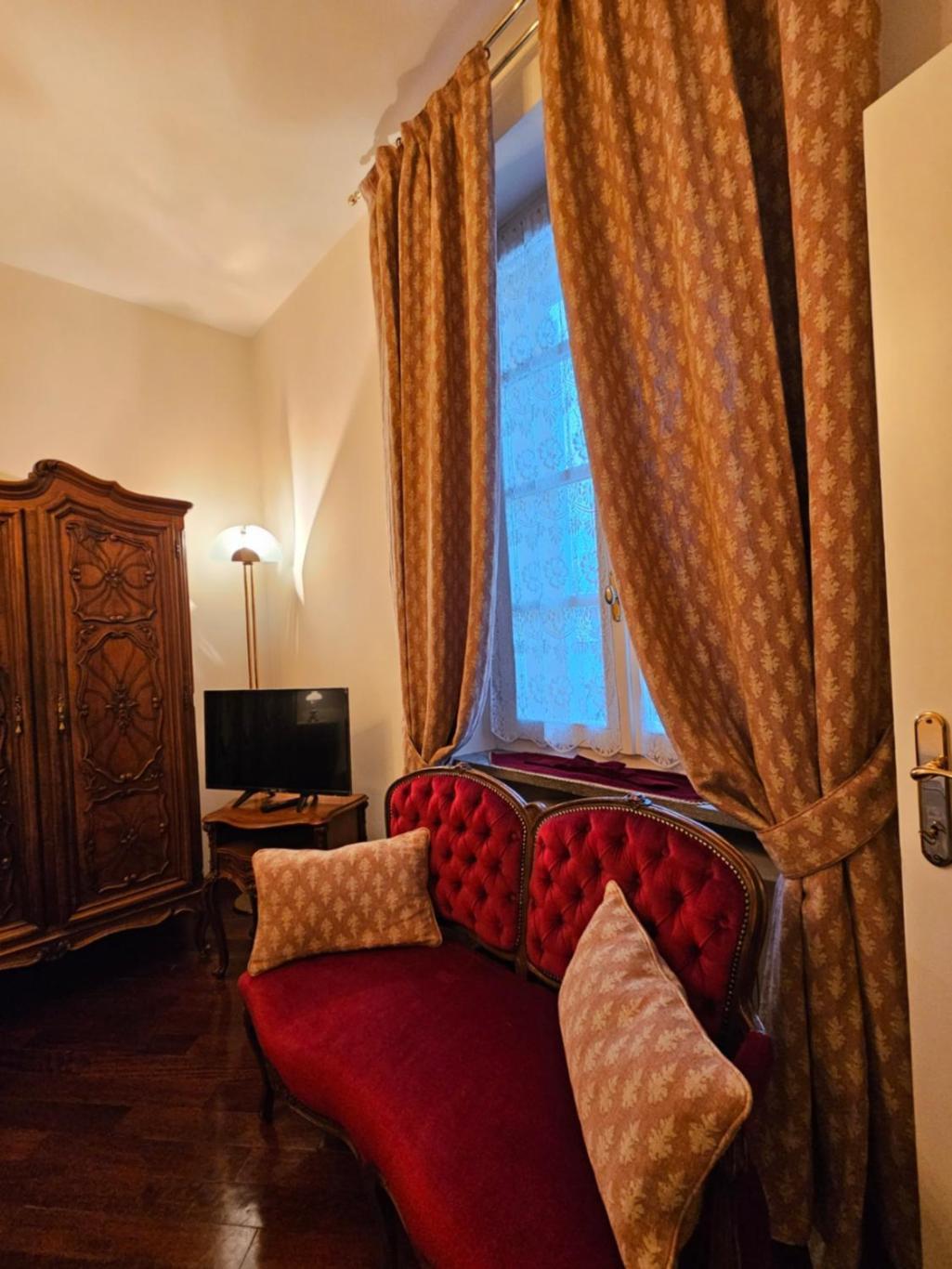 L'Atelier Du Temps - Charme Apartment 아오스타 외부 사진
